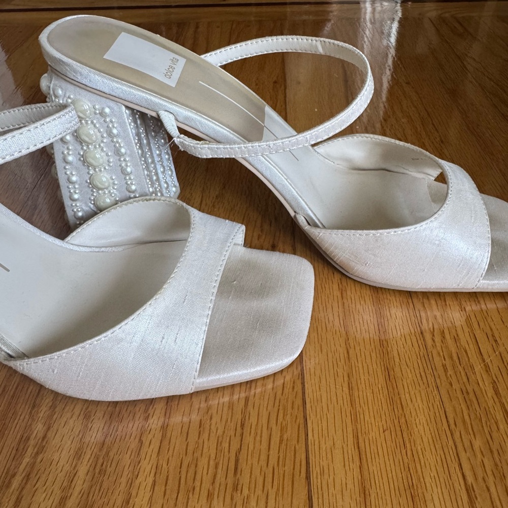 Dolce Vita Jemmy Imitation Pearl Slide Sandal